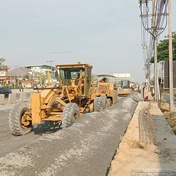 ก่อสร้างขยายถนนชัยพฤกษ์ จังหวัดนนทบุรี ระยะทาง 6.892 กิโลเมตร พร้อมงานก่อสร้างวางท่อประปาของการประปานครหลวง